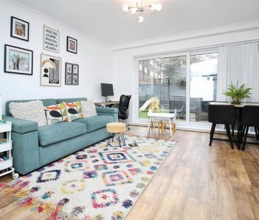 2 bedroom maisonette to rent - Photo 1