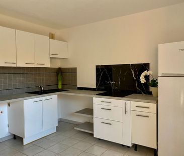 STUDIO au calme proche toutes commodités, - Photo 1