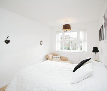 4 bedroom detached house to rent - Photo 6