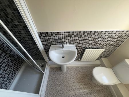 River View, Northampton - Photo 2