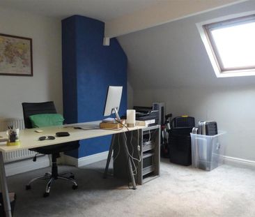 3 bedroom terraced house to rent - Photo 3