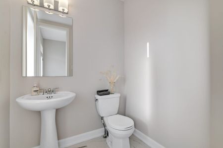 For Lease - 2009 Elevation Road, Barrhaven, Ontario - Photo 2