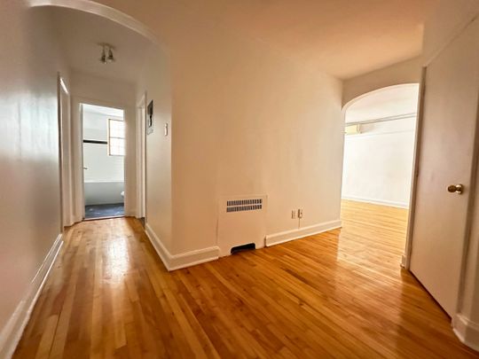 3360 Ridgewood, #7 - Photo 1