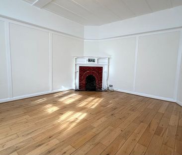 4 bedroom semi-detached house to rent - Photo 1