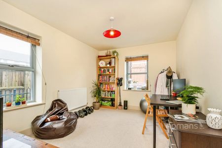 2 bedroom apartment to rent - Photo 2