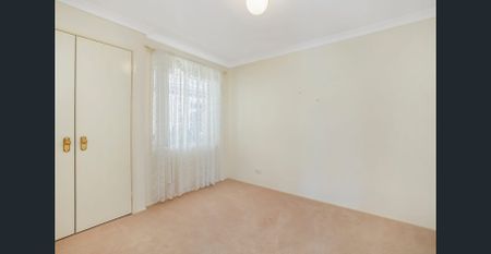Stunning, Spacious Home with Scenic Views - Photo 5