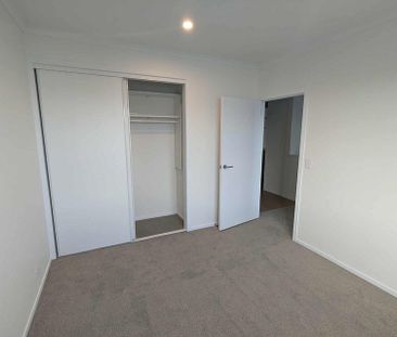 Brand new spacious 2BR Unit with Balcony - Photo 5