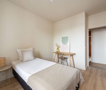 Ruim, gerenoveerd appartement op toplocatie vlakbij centrum - Photo 6