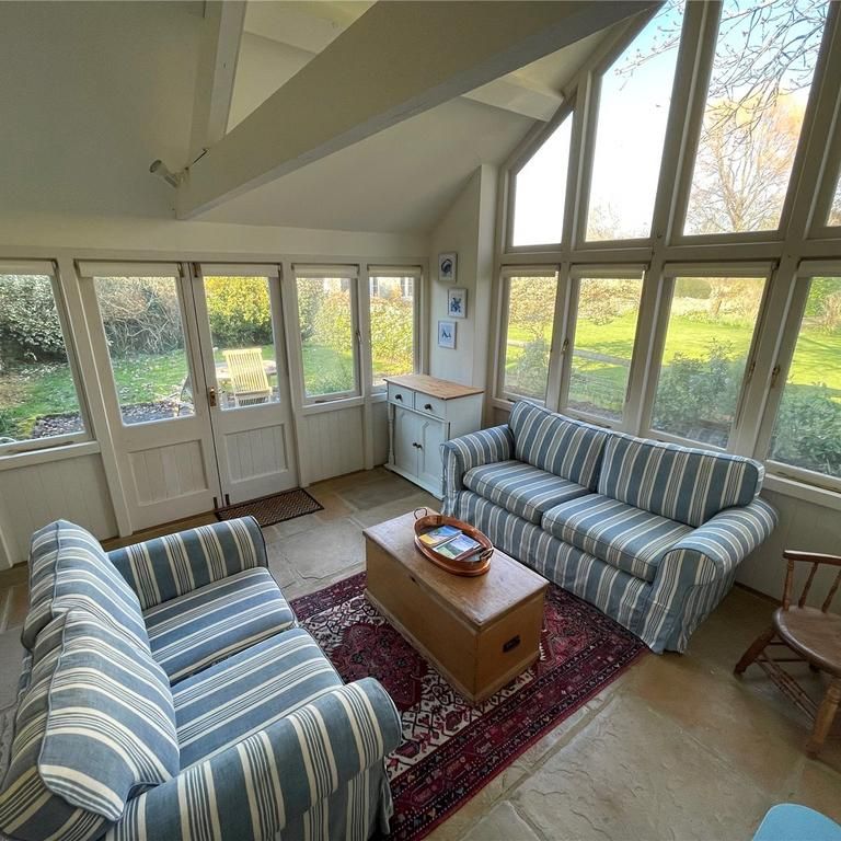 1 bedroom detached house to rent - Photo 1