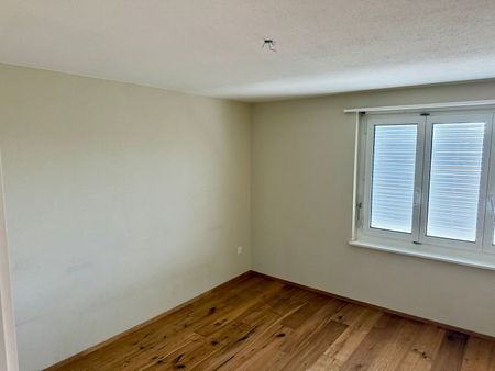 TOP: Helle 3.5-Zimmer-Wohnung mit Balkon in ruhiger Lage – Steckborn - Foto 3