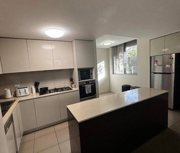 Bondi Junction - Photo 1