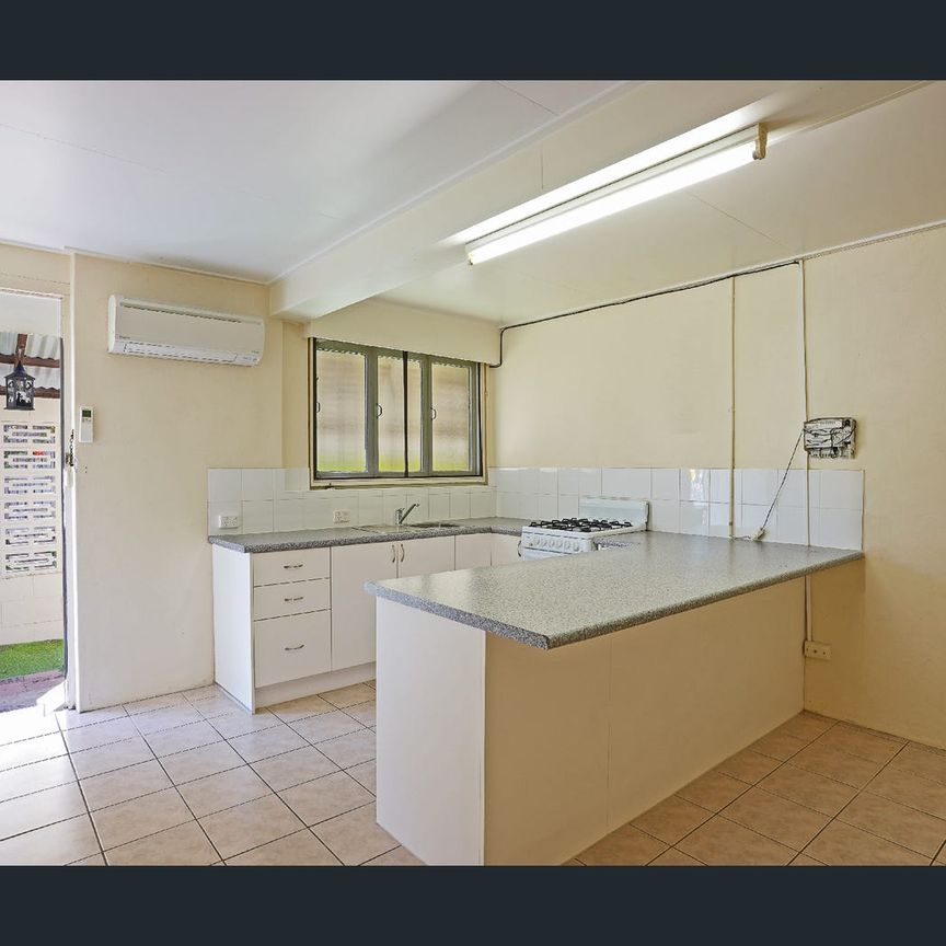 1/47 Primrose Street, Belgian Gardens, Qld 4810 - Photo 1