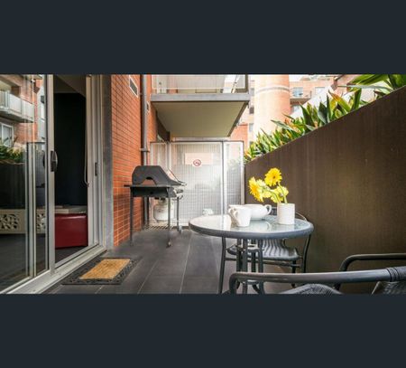 G07/52 Dow Street, Port Melbourne, Vic 3207 - Photo 4