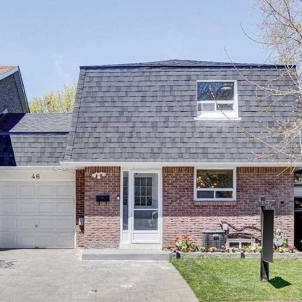 For Lease - 46 Ardgowan Crescent, Toronto, Ontario - Photo 1
