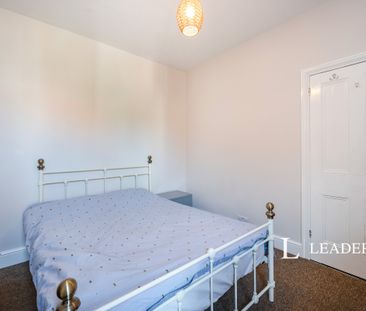 4 bedroom house to rent Harold Road, PO4 - Photo 3