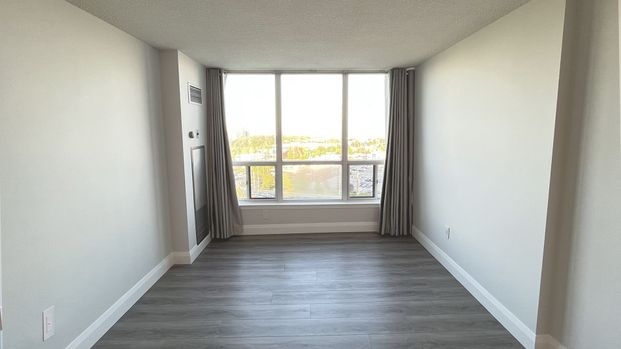 For Lease - 10 Laurelcrest Street Unit# 1103, Brampton, Ontario - Photo 1