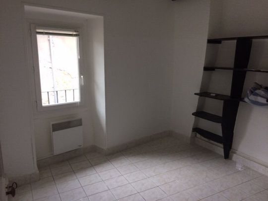 Location Maison 5 pièces 71m² LES VANS 07140 - Photo 1