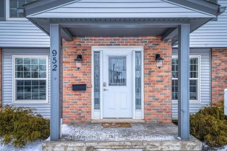 For Lease - 952 Farnham Road Unit# Basement, London South, Ontario - Photo 5