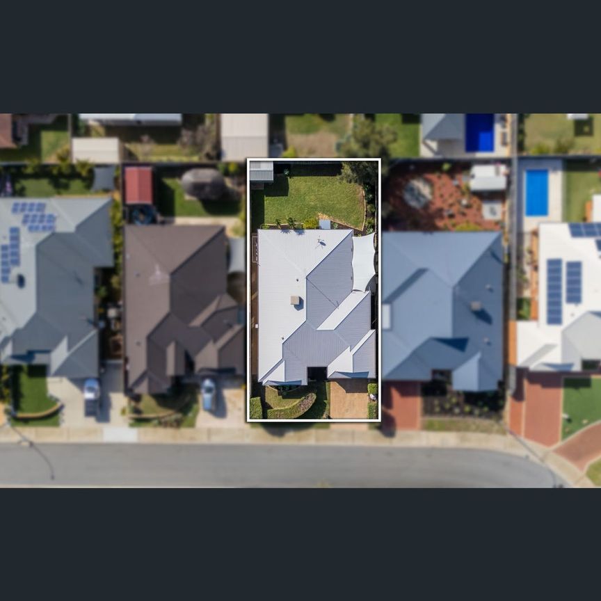 13 Carissa Turn, Halls Head, WA 6210 - Photo 1