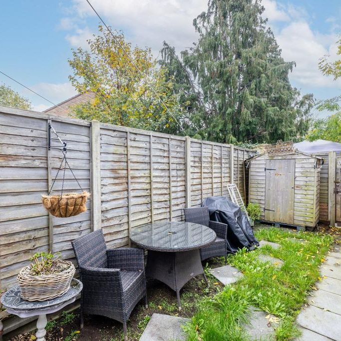 1 bedroom property to rent - Photo 1