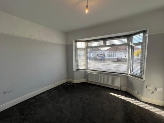 2 bedroom detached bungalow to rent - Photo 1