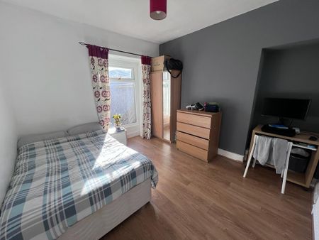 6 bedroom house share to rent - Photo 3