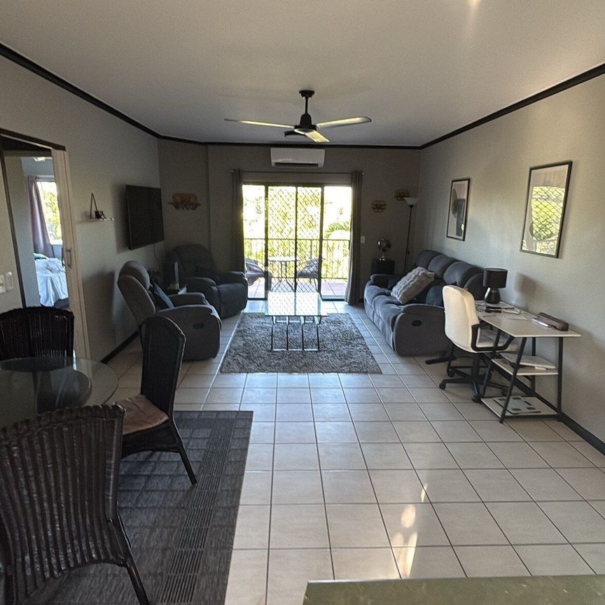 Cairns North - Photo 1