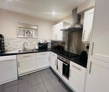 Moorbridge Road, Maidenhead - Photo 4