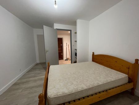 Location Appartement 2 pièces 34m² AUBENAS 07200 - Photo 2