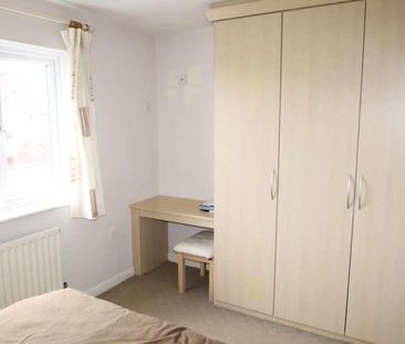 The Thatchers, Halesowen, West Midlands, B62 - Photo 5