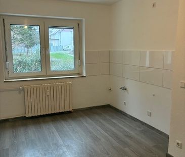 Sehr schöne 2 Zimmer Wohnung in Gelsenkirchen zu vermieten - Photo 3