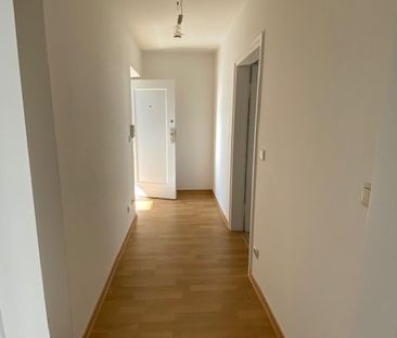 Schöne 1-Zimmer EG Wohnung mit Balkon - Photo 1