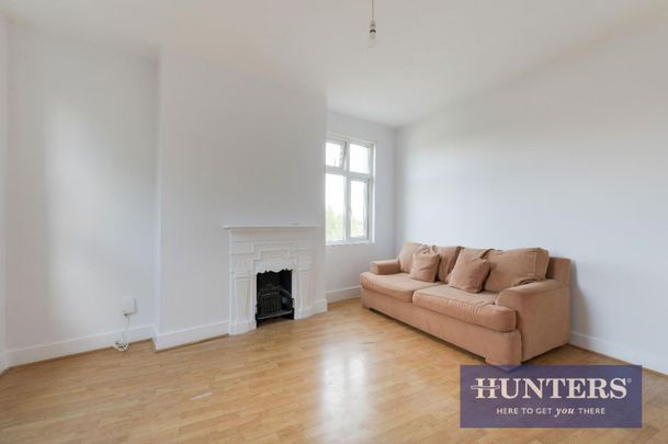 1 bedroom Flat To Let Total Size: 646 SQ FT - Photo 1