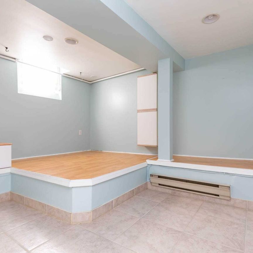 For Lease - 5 Teston Boulevard, Toronto, Ontario - Photo 1