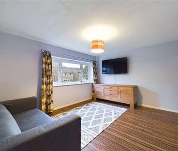 Narromine Drive, Calcot, Reading, Berkshire, RG31 - Photo 1