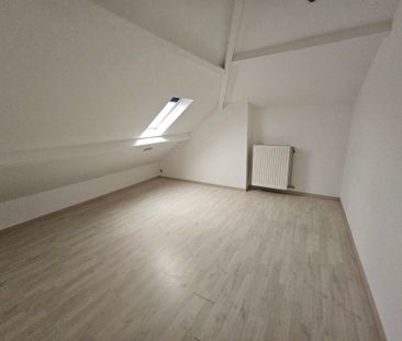 Ruim duplex appartement met 3 slaapkamers - Photo 2