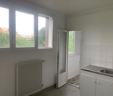 APPARTEMENT T4 - VILLAGE 2 - ECHIROLLES - Photo 6