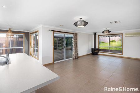 53 Brooklyn Drive, Bourkelands, NSW 2650 - Photo 2