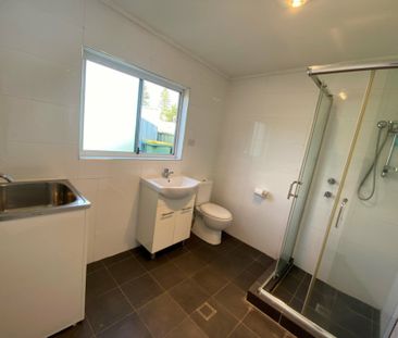 Modern Home in the Heart of The Entrance North - Photo 4