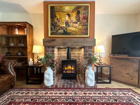 2 bedroom barn conversion to rent - Photo 2