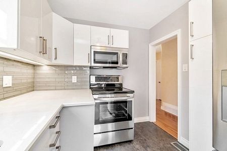 For Lease - 21 Lynvalley Crescent Unit# (Main), Toronto, Ontario - Photo 5
