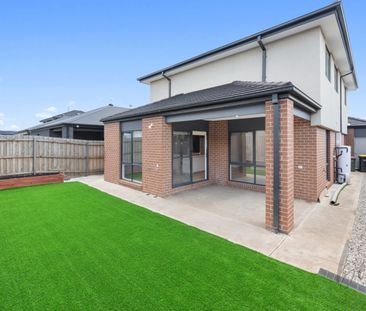 Impressive Family Residence in the Heart of Donnybrook - Photo 6