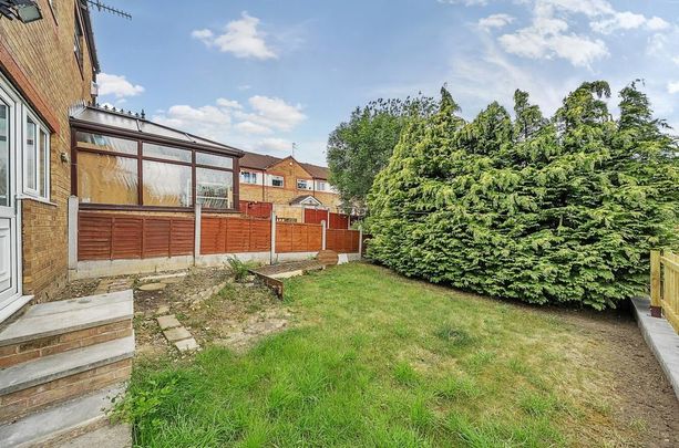 2 bedroom house to rent - Photo 1