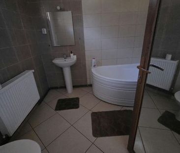 Inchiriez casa in Filipestii de Padure - Fotografie 5