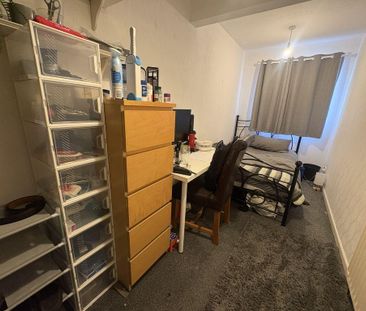 5 bedroom terraced house to rent - Photo 2