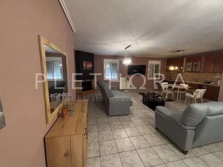 Διαμέρισμα για ενοικίαση Μαύρο Λιθάρι (Ανάβυσσος) - Φωτογραφία 2