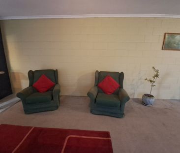 Campbelltown - Photo 1