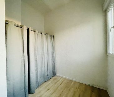 P3 en très bon état , location vide - Photo 6