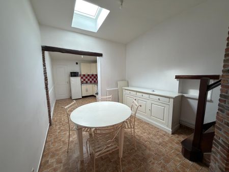 Location Maison 3 pièces 63m² AMIENS 80080 - Photo 3
