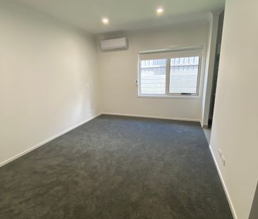 FOR LEASE - YOU MUST REGISTER TO ATTEND THE INSPECTION - Photo 1